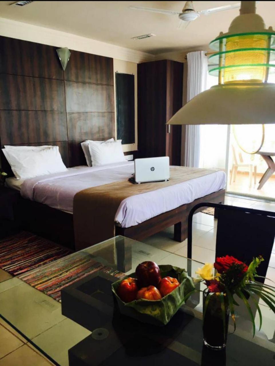 Presidency Highland Resort Koynanagar Esterno foto