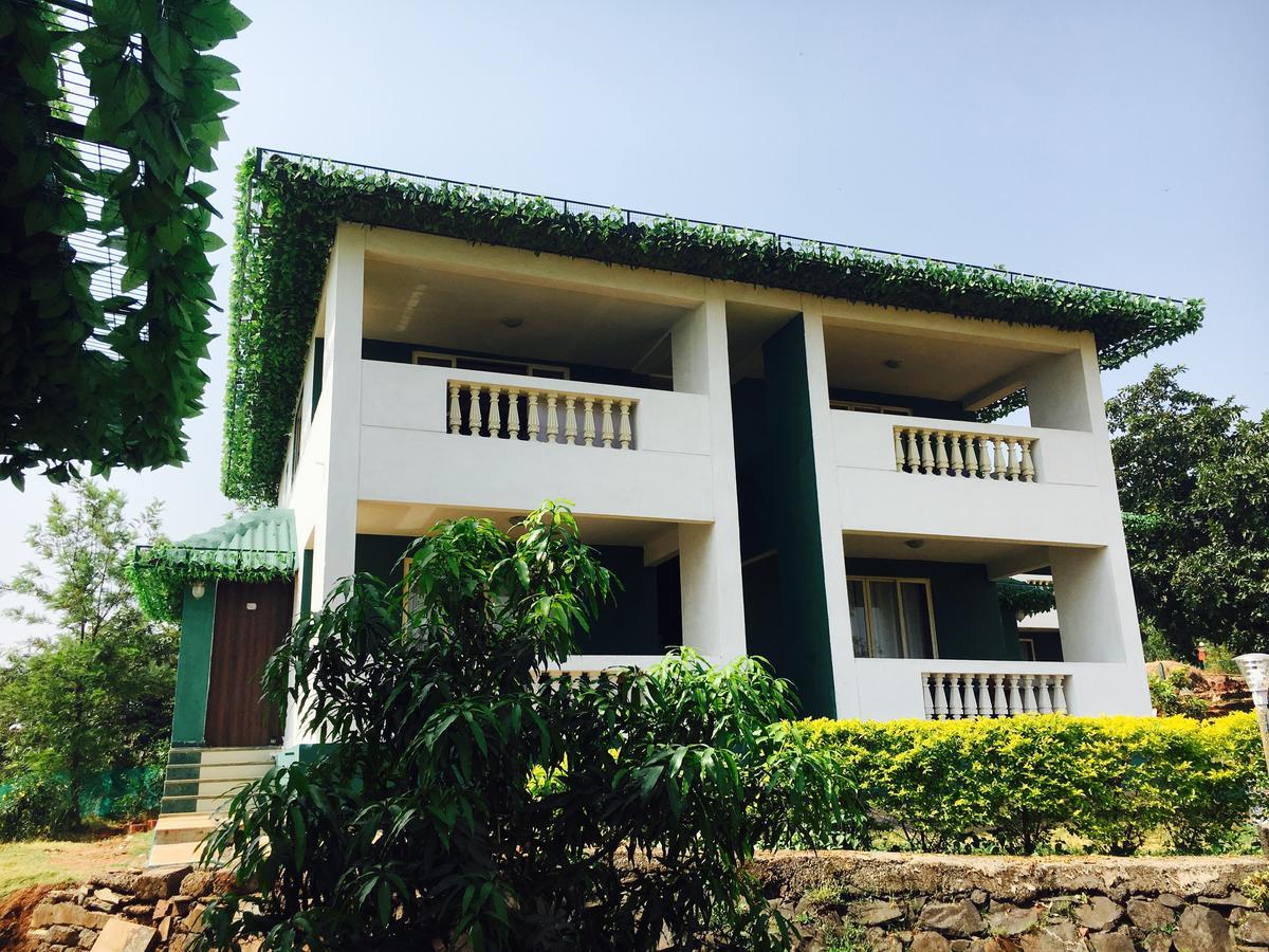 Presidency Highland Resort Koynanagar Esterno foto